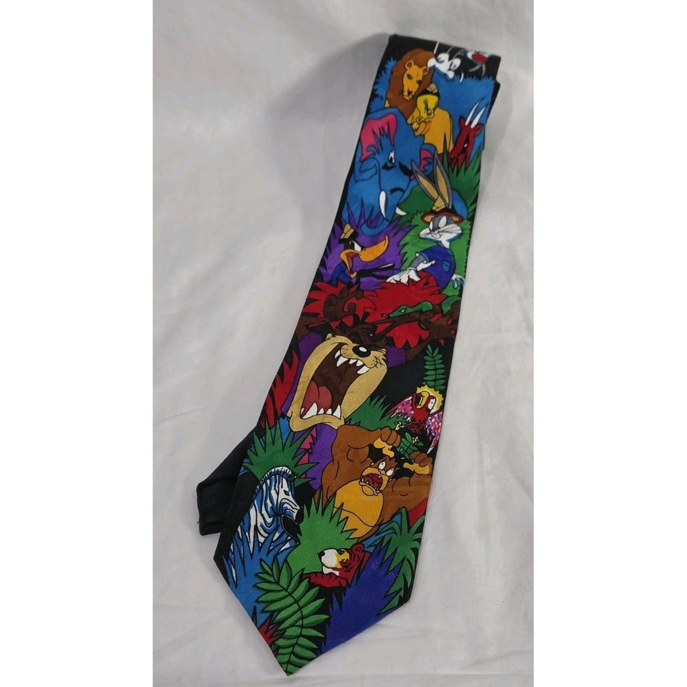 VTG 1993 Looney‎ Tunes Mania Necktie Tie Jungle Characters AOP Taz Tweety Bugs